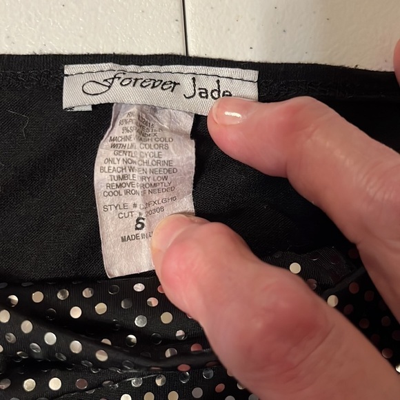 Forever Jade black embellished top, sz small - Picture 4 of 5